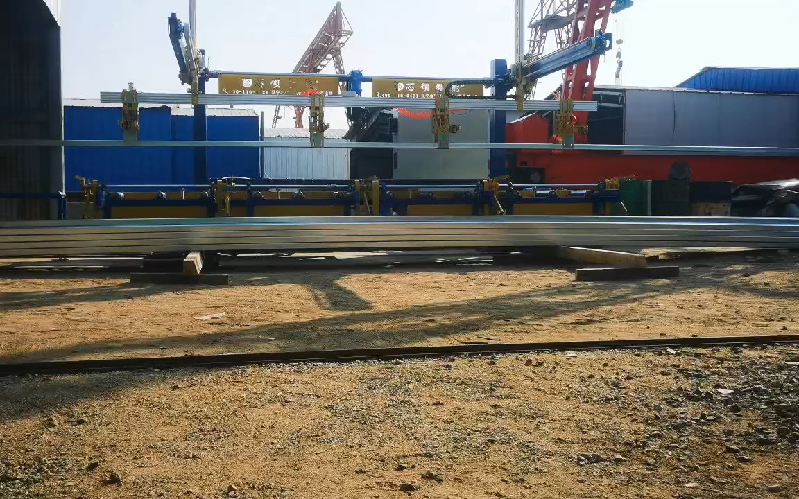 芯碩智能 遼寧鑫碩自動化機械CZ型鋼碼垛機，驅動型鋼加工新未來